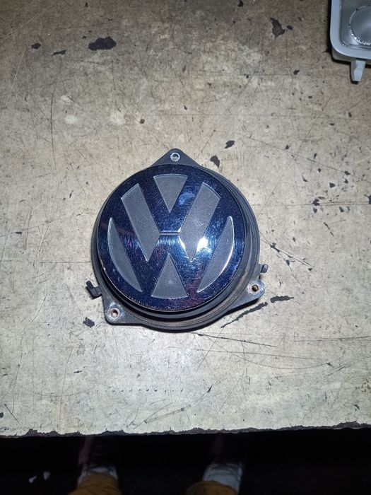 Mikrostyk znaczek VW Passat B6 sedan CC golf V oryginał gwarancja