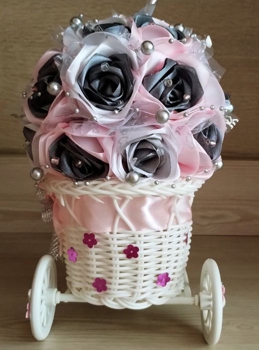 Bukiet róż w rowerku stroik ozdoba na prezent - handmade