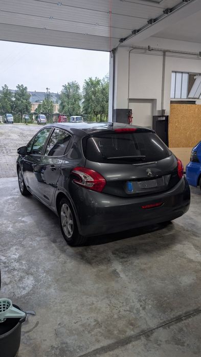 Peugeot 208 2012 65.000 km