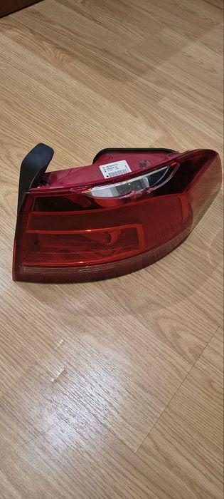 Задній стоп ліхтар пасат B7