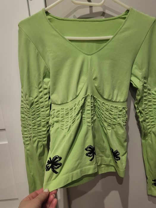 Bluzka zielona z lycrą i marszczeniem