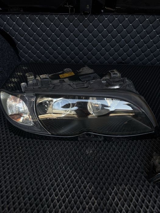 Продам фари БМВ оригінал