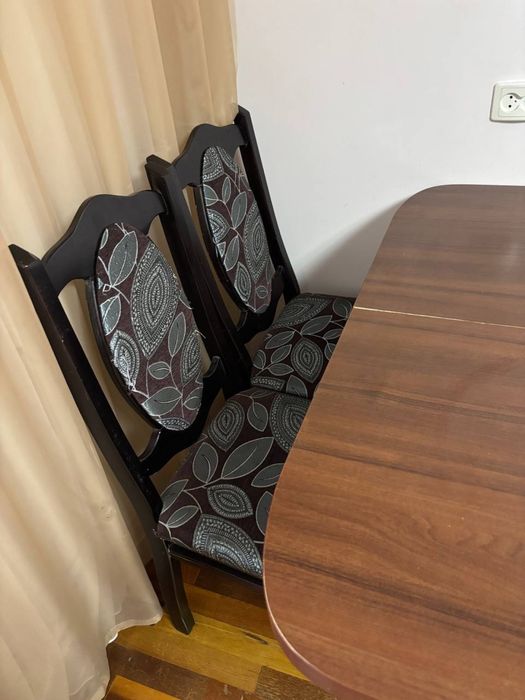 Комплект Стіл + стільці (з дерева)