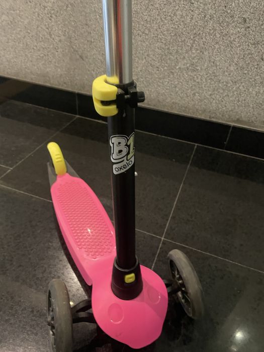 Trotinete decatlon em otimo estado