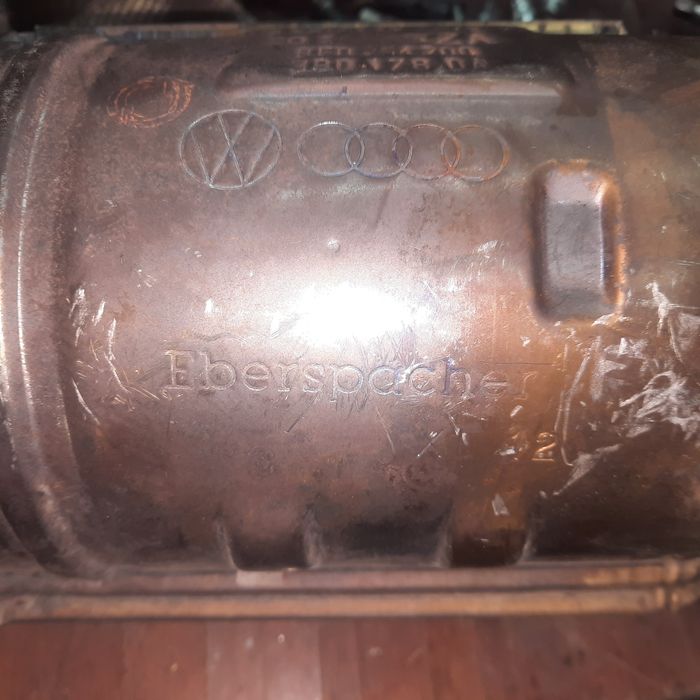 Продам вибитий каталізатор