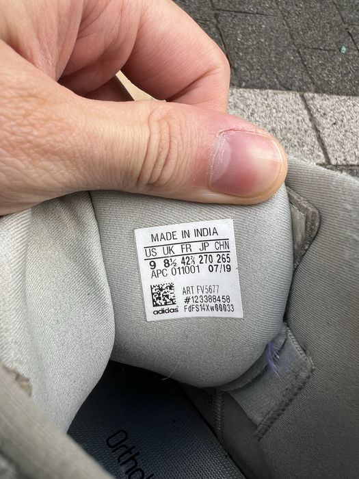 Adidas Yeezy Desert Boot Salt buty sneakersy wysokie 42 2/3