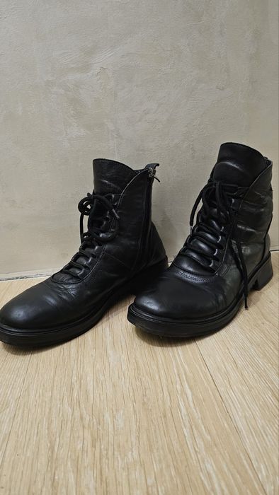 Продам зимові черевики