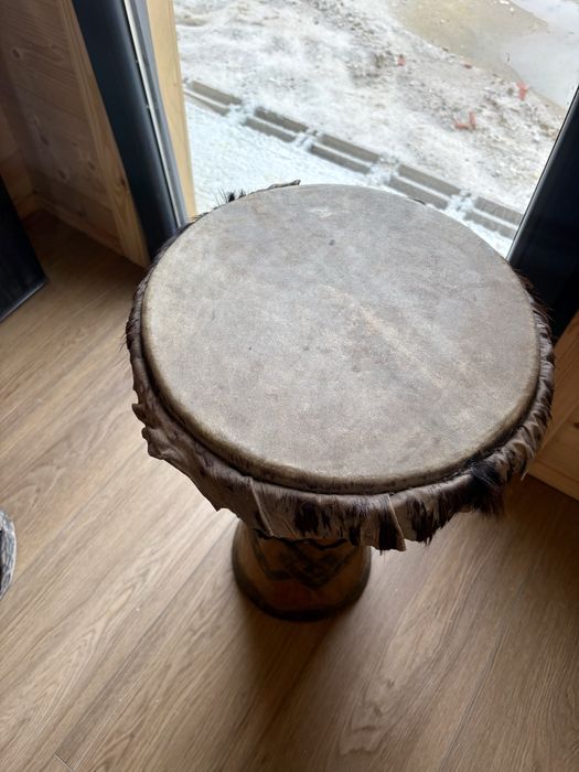 Djambé de madeira