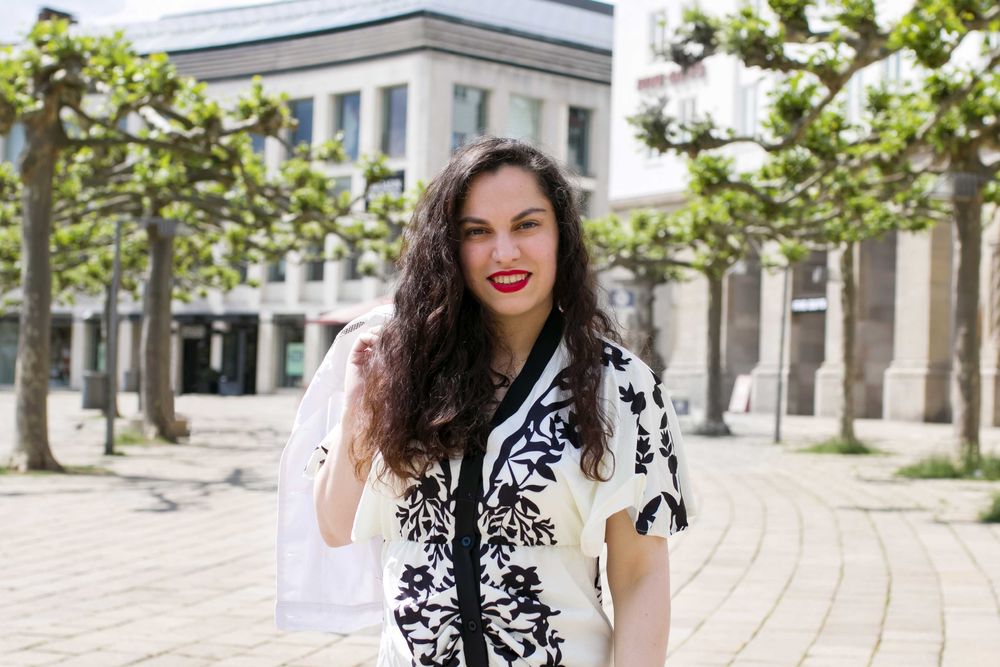 Наукова допомога та консультації