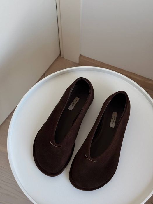 Балетки бренду Hvoya