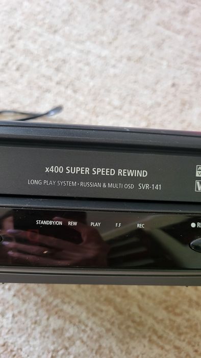 Продам видеомагнитофон SAMSUNG   SVR 141