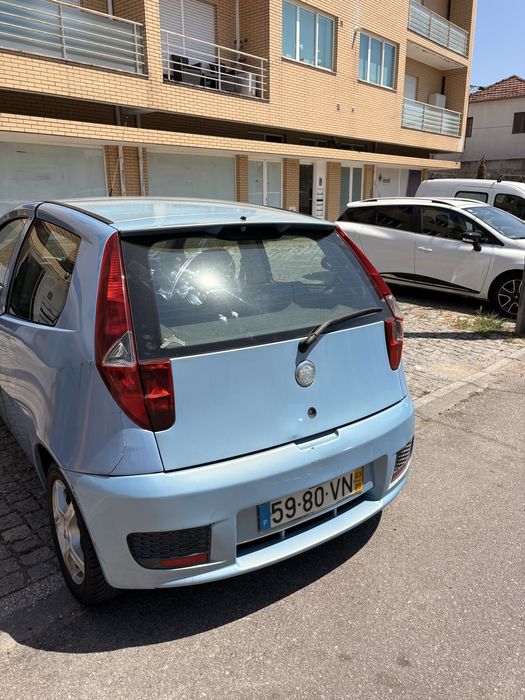 Fiat Punto 2003503974765150218243