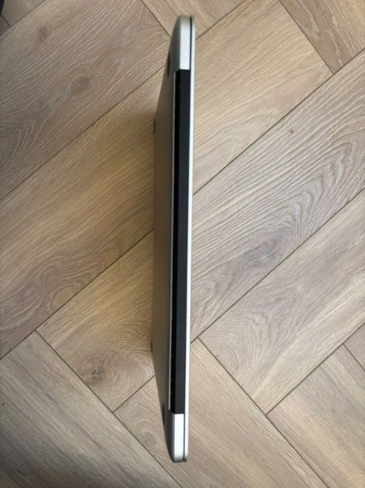 Macbook Pro Retina 13 early 2015 i5 2,7 Ghz 8 GB RAM dysk 128 GB
