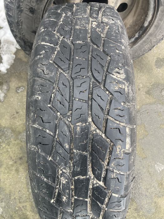 Шини всесизонні  205/70 r15