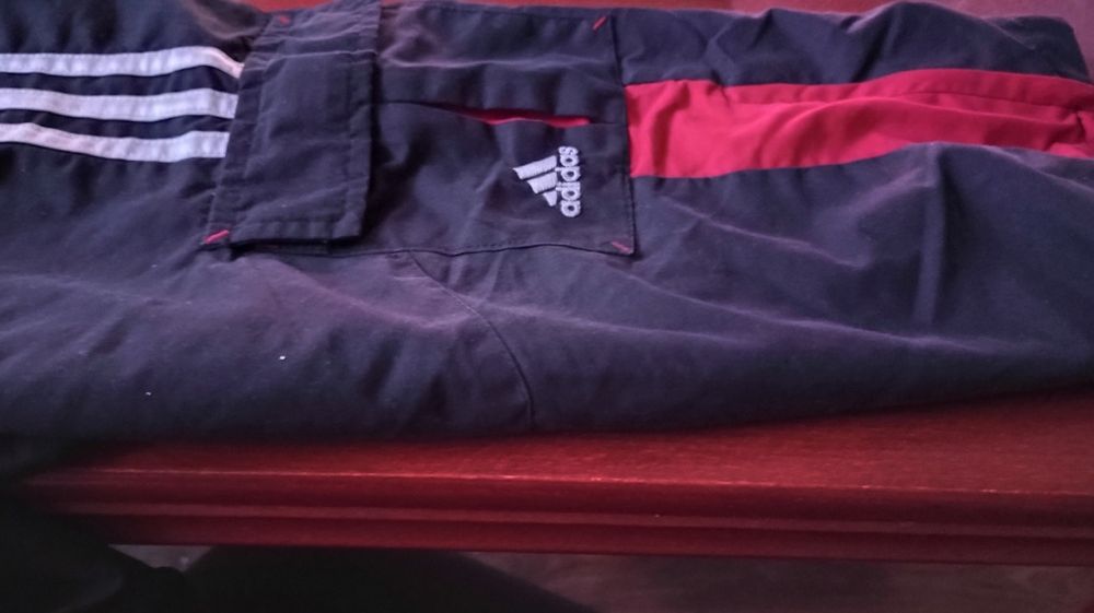 Adidas Chłopięce spodnie 98/104