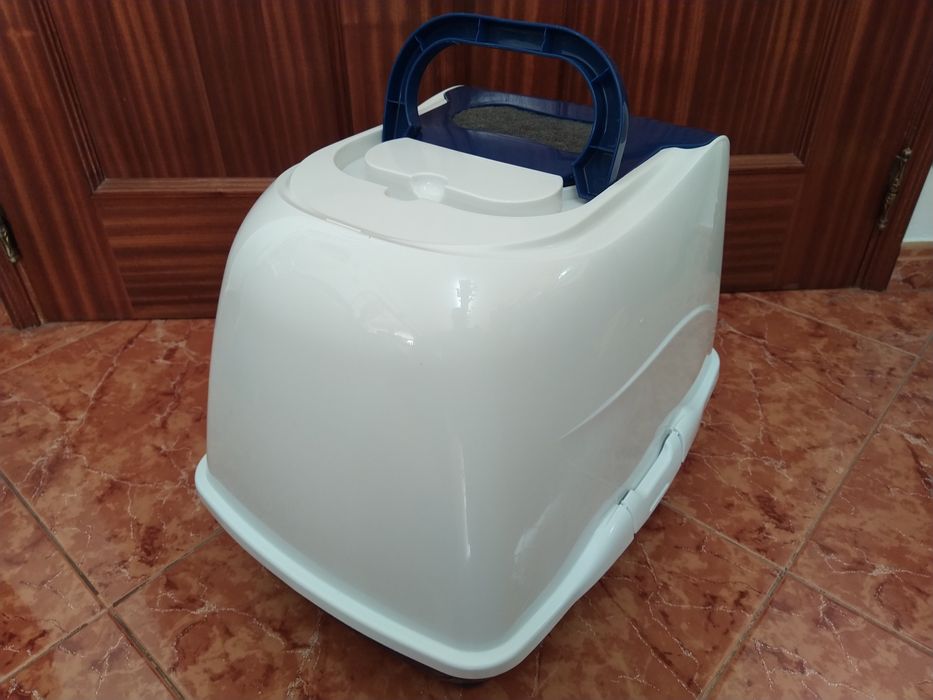 WC para gato gata casa de banho casa quarto apartamento vivenda carro