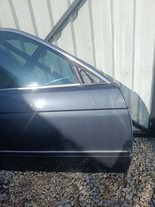 Drzwi prawe przednie BMW E39 sedan Anthrazit 397/7