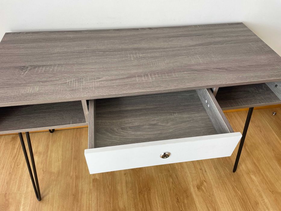 Transforme o Seu Espaço de Trabalho! Secretária + Cadeira à Venda