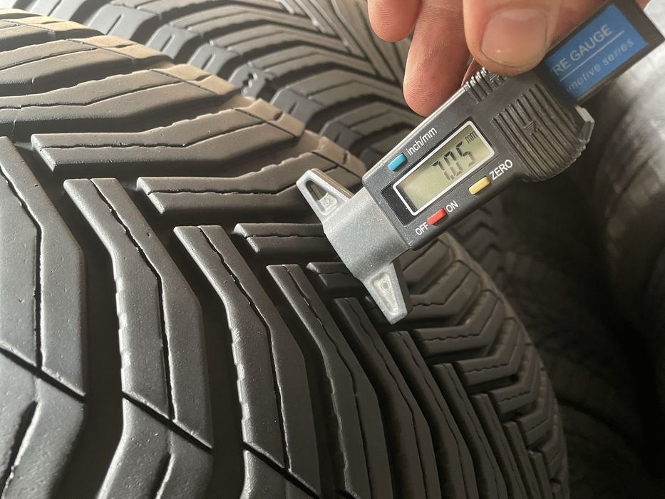 205/55 R17 Michelin CrossClimate 2 / 2шт./ як нові