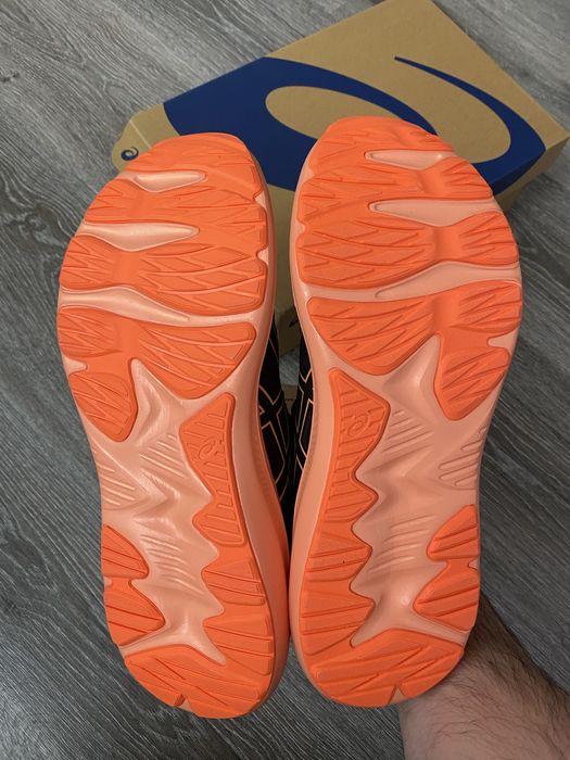 Asics Оригинальные Новые Кроссовки