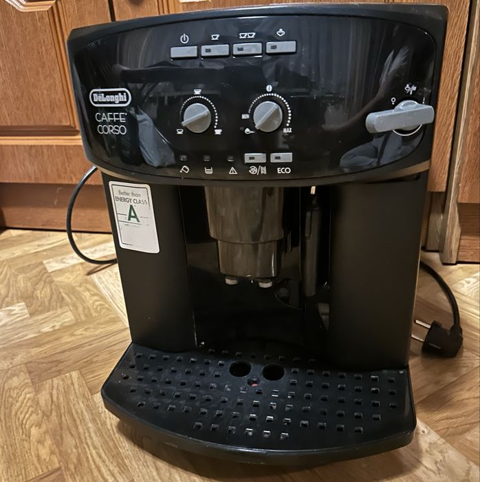 Ekspress ciśnieniowy DeLonghi