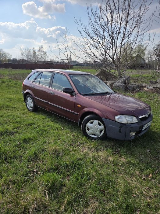Продам Мазду 323f