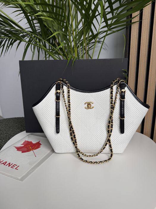 Сумка-шопер Chanel Shopping Tote Bag