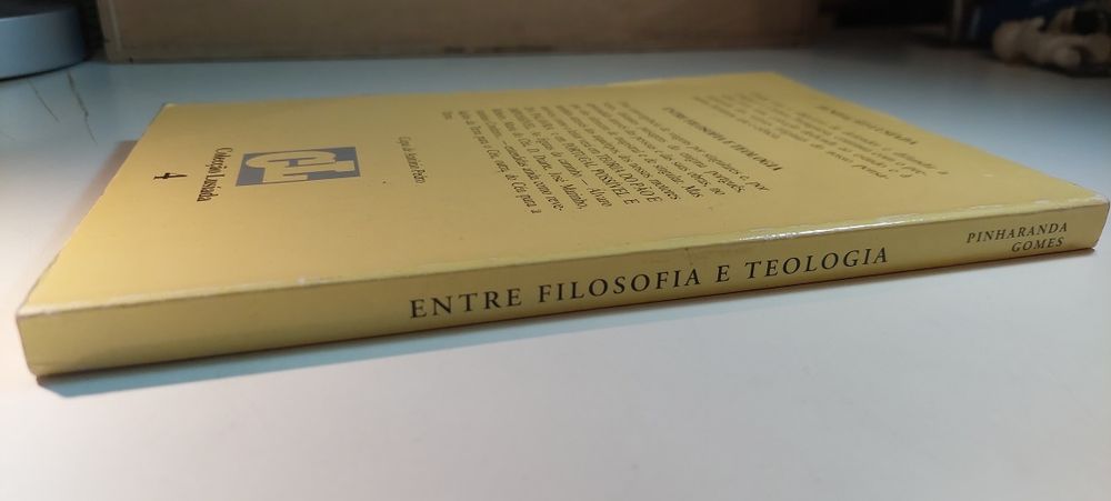Entre Filosofia e Teologia - Pinharanda Gomes (1992)