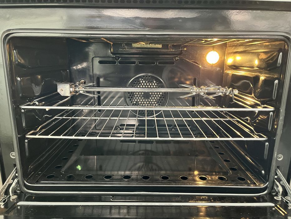 Професійна газова плита