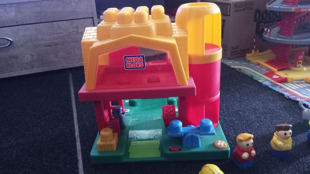 Mega Bloks - vários artigos