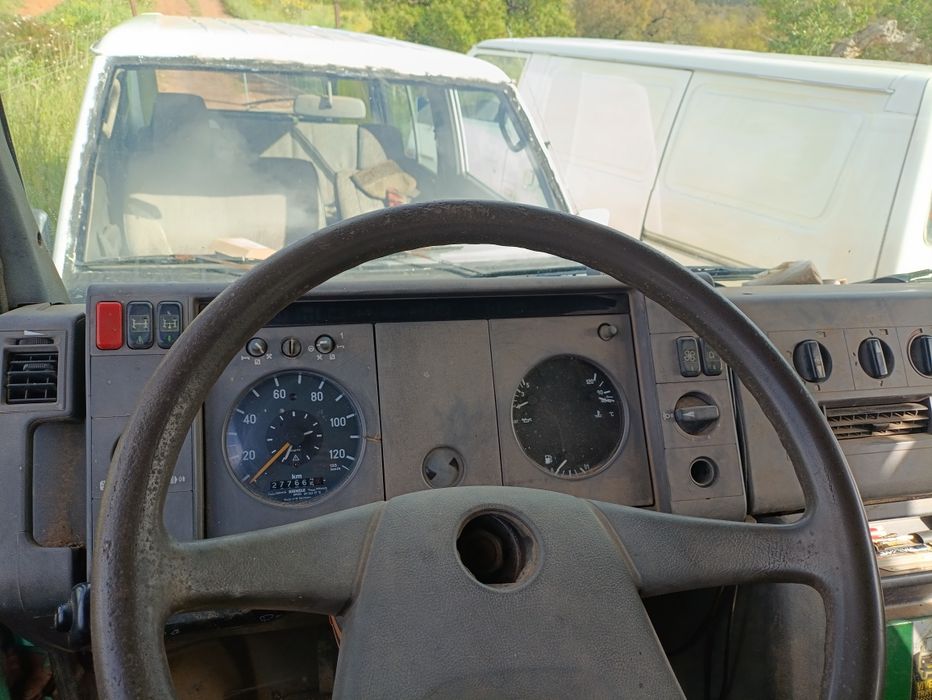 Mercedes 709d alemã basculante 6 lugares