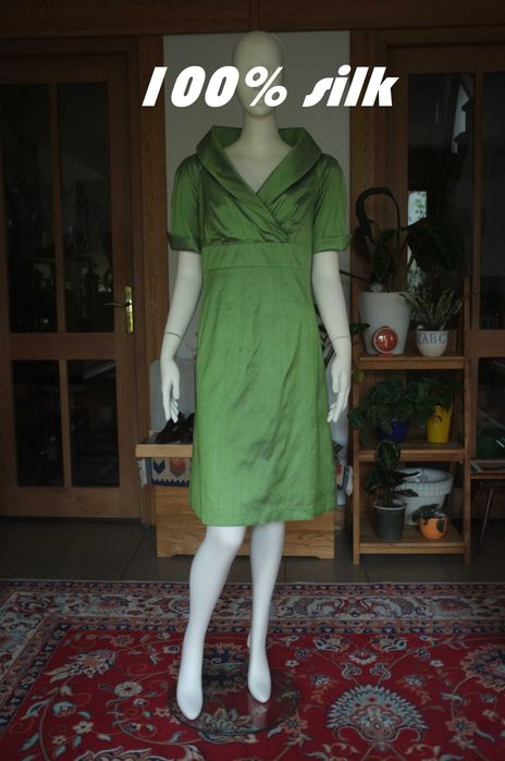 zielona elegancka sukienka retro Beata Curpiak kopertowa 100% jedwab