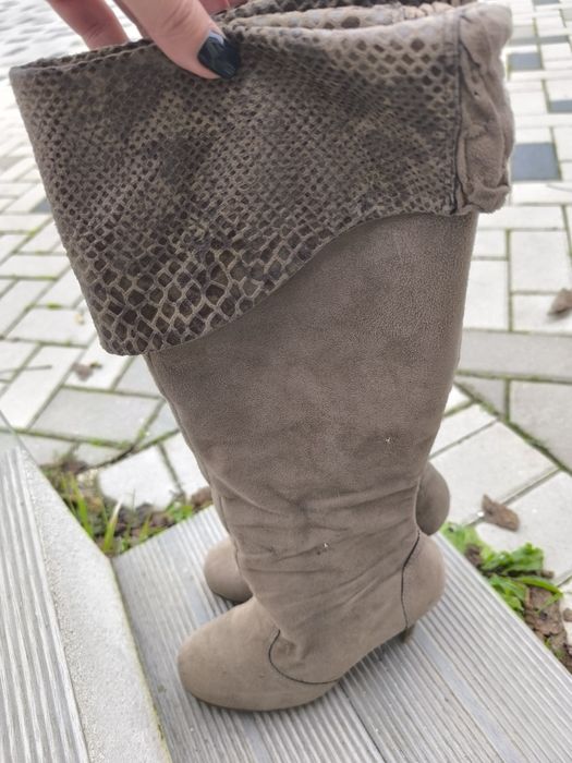 Botas beges camurça