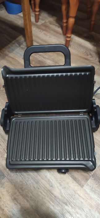 Гриль Tefal MINUTE GRILL GC205012