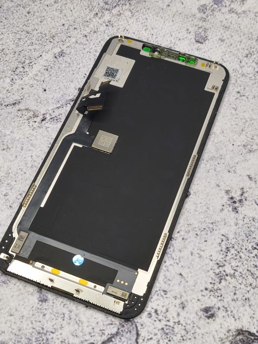 Ekran OLED pęknięty iPhone 11 pro max