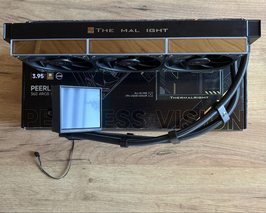 Thermalrighit peerless vision 360 argb black aio