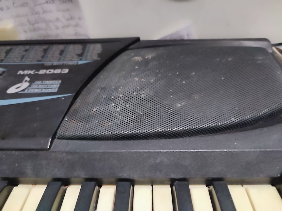 Piano de 54 teclas Mitsai