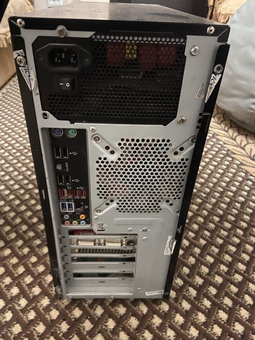 Продам монітори і ПК