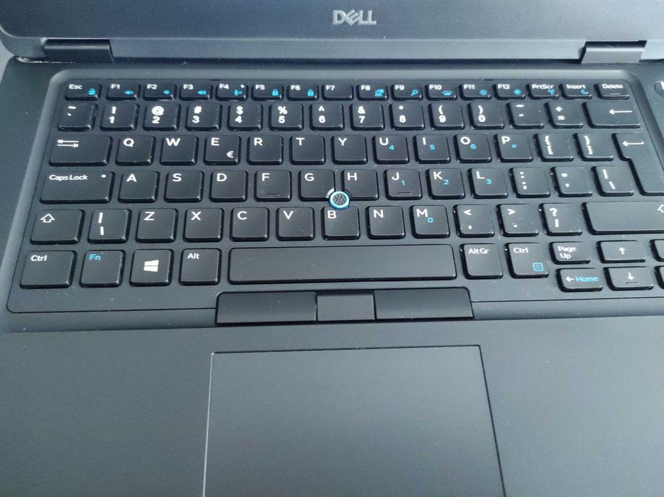 Laptop Dell Latitude 5490 i7-8650U, SDD 512 GB, 16 GB RAM