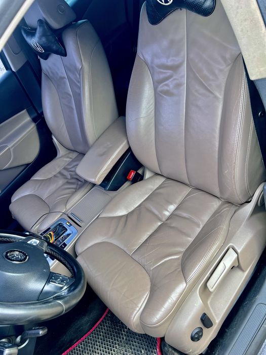 Пассат RLine 2.0tdi  4/4 2010r