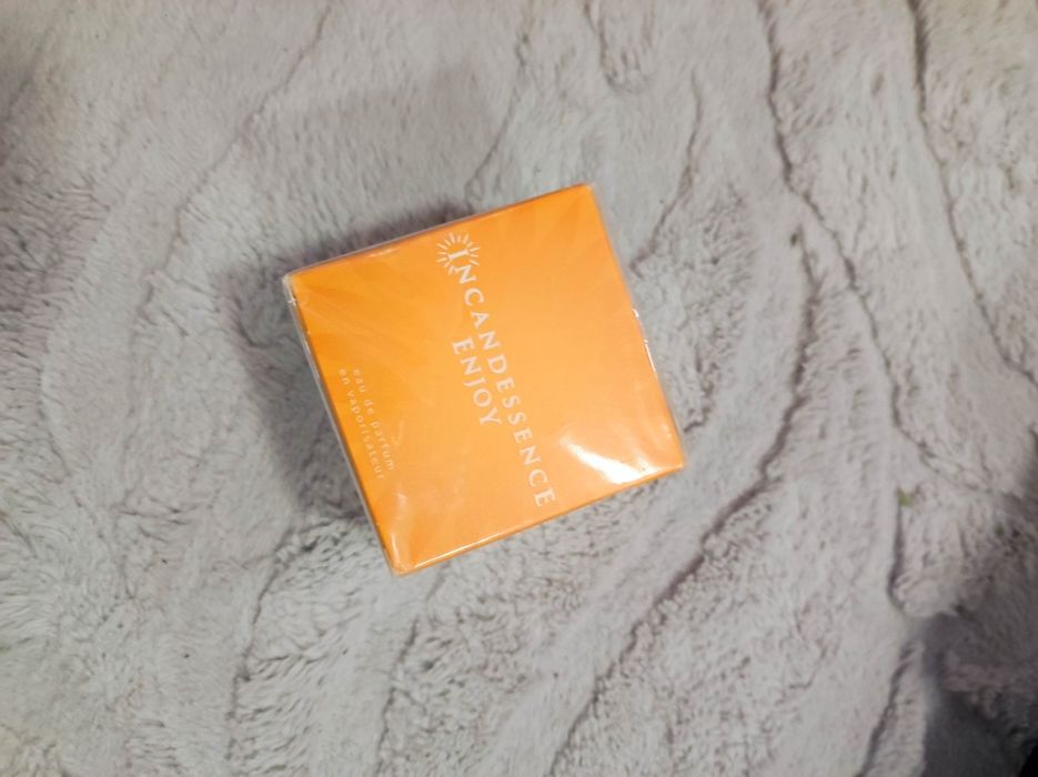 Perfumy Avon Incandessence