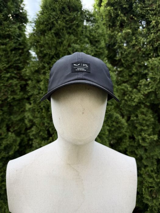 Czapka czarna Salewa XL