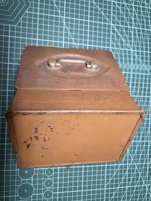 Cofre pequeno Antigo