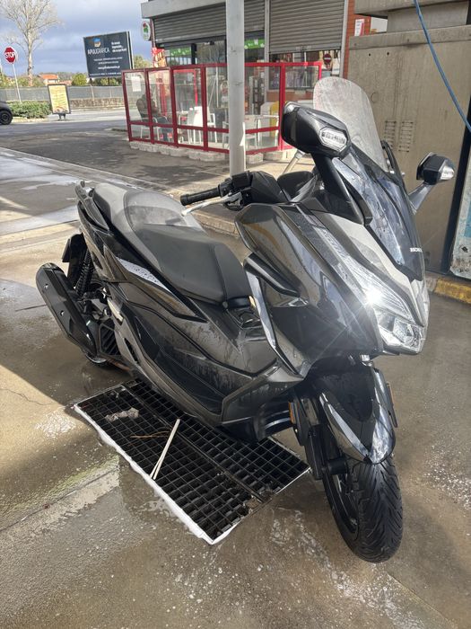 Scooter Honda forza 125 cm