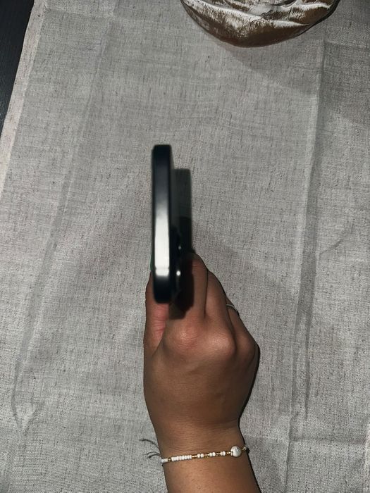 iPhone 15 128gb