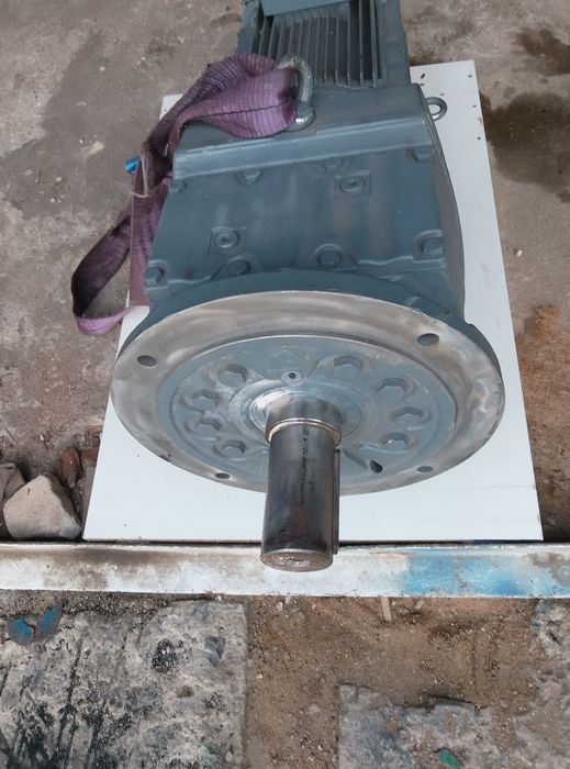 Motoreduktor Przekładnia SEW 4kW 23 obtoty