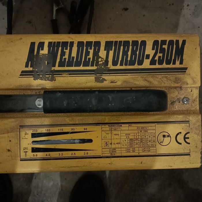 Зварювальний апарат ACWELDER TURBO -250 M