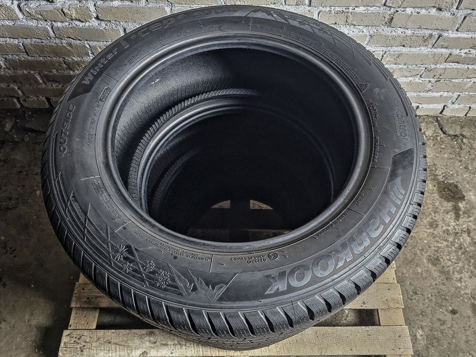 Зимові 215/60r17 Hankook | 2022 | 8/7mm | Hungary | Преміум шини/Ідеал