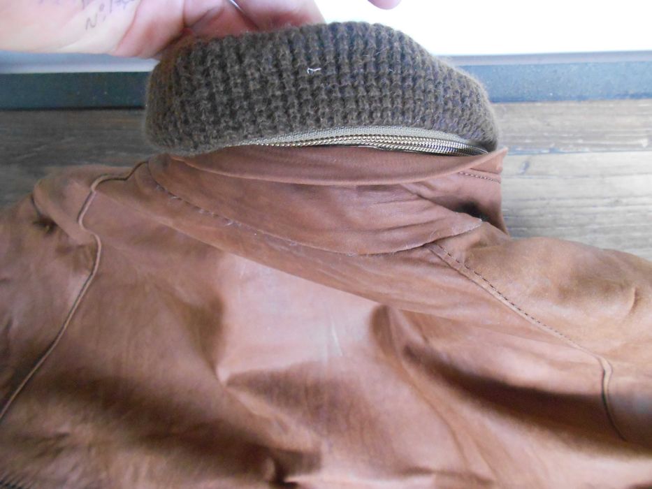 Casaco blusao pele genuina pouco uso fabricado Portugal Riccioli