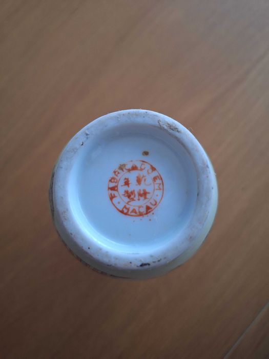 Jarra de porcelana de Macau